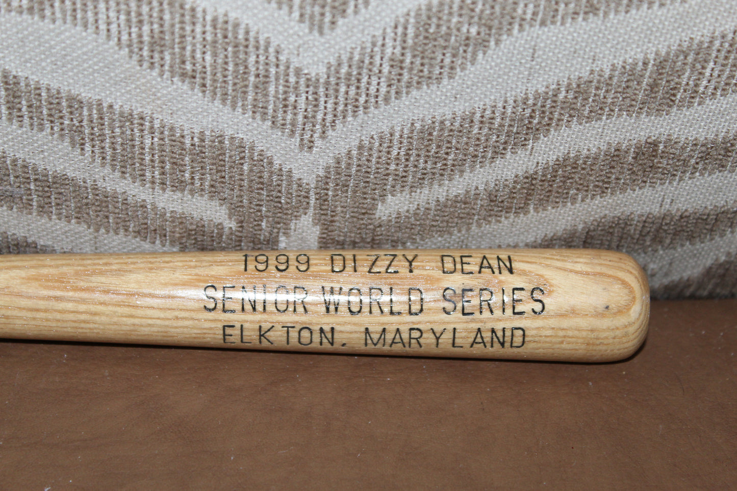1999 Senior World Series Louisville Slugger Miniature Baseball Bat