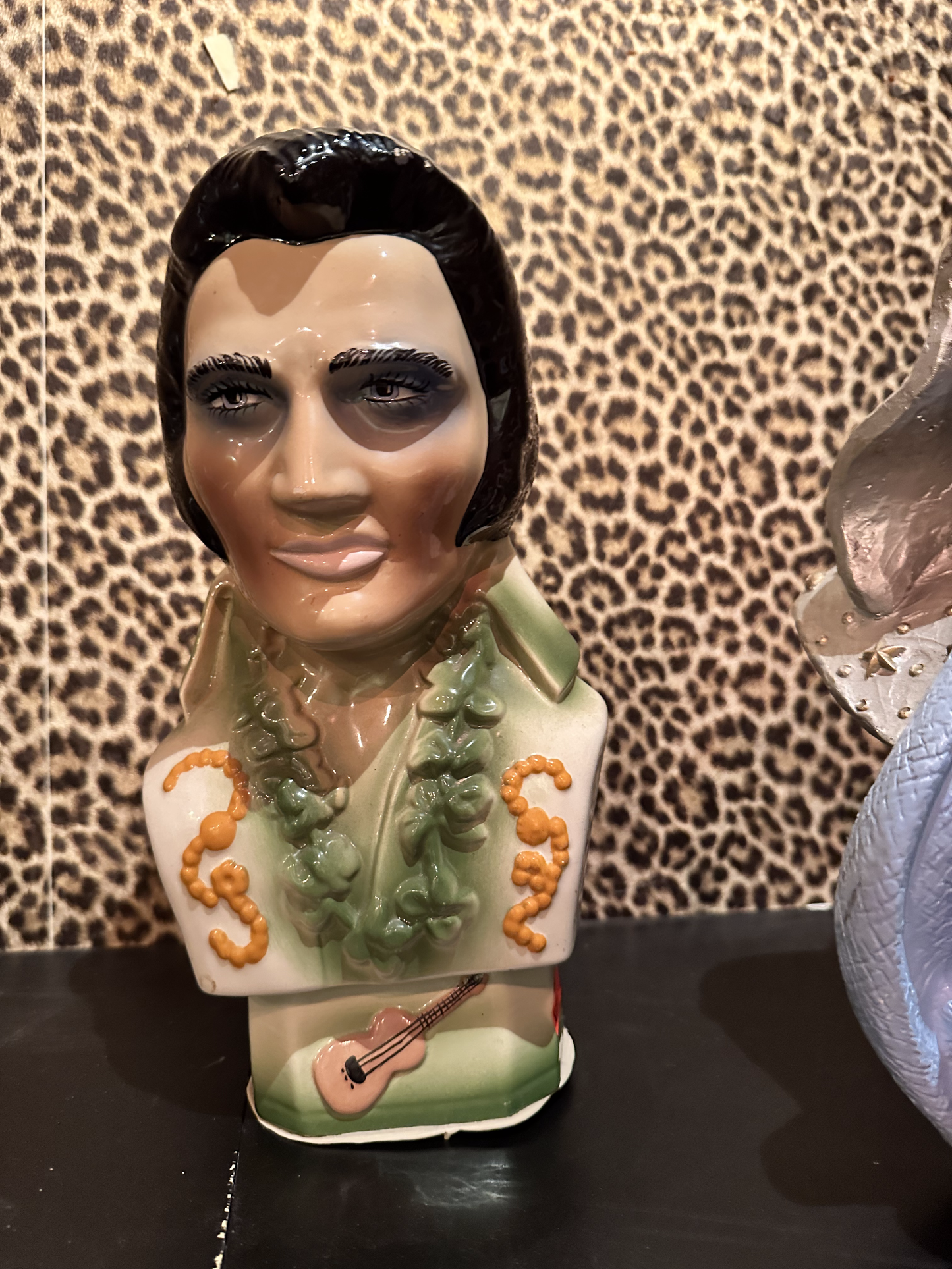 Medium Elvis Bust in Green Lei