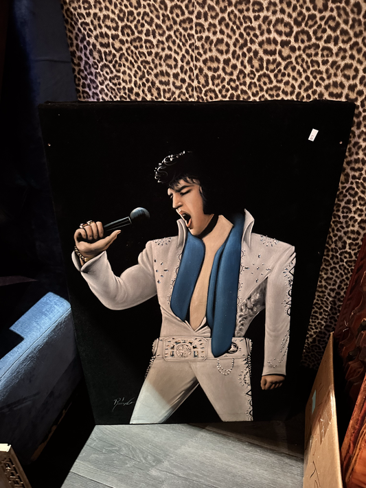 XL Velvet Elvis