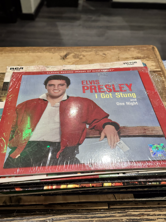 Record- Elvis Presley - I got Stung