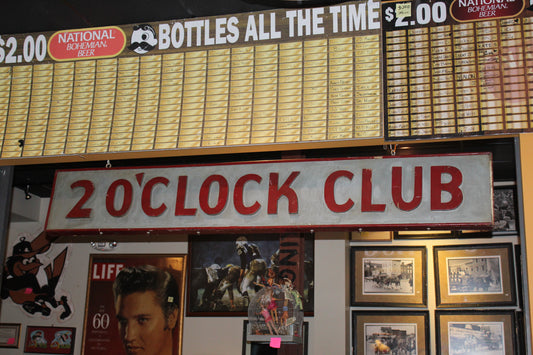 2 O'Clock Club Wooden Sign