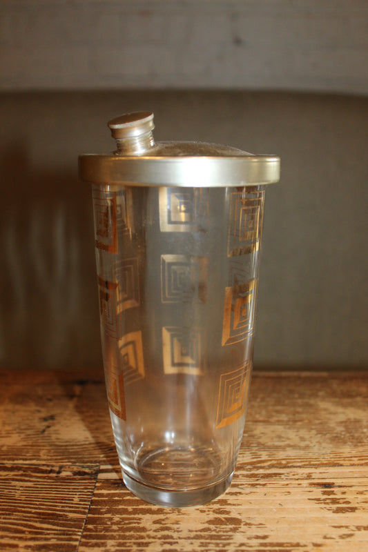 Gold Pattern Glass Drink Shaker